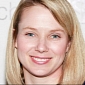 Marissa Mayer Gifts Yahoo Employees with Jawbone Fitness Bands