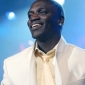 Michael Jackson Won’t Sing Live, Akon Reveals