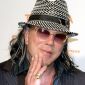 Mickey Rourke Stinks, Report Claims