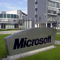 Microsoft Hunts Down Software Pirates with Armed Police Officers