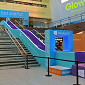 Microsoft Sets Up Gigantic Slide to Promote “Fast and Fun” Windows 8