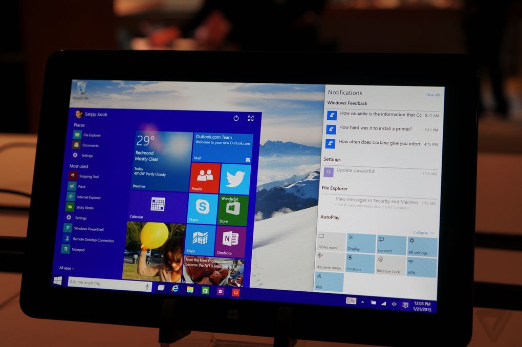 Microsoft Shows Windows 10 on Small Tablets