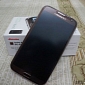 More Pictures of Amber Brown Galaxy Note II Leak