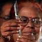 Mumbai Gives Female Residents Chili Powder in Self-Defense Campaign