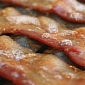 New iPhone App Wakes You Up to the Sound and Smell of Bacon – Video