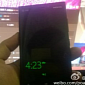 Nokia Glance Screen Gets Pictured in Green