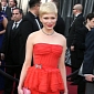 Oscars 2012: Ladies in Red