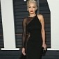 Oscars 2015: Rita Ora Shows Too Much Skin in Night’s Most Daring Dress - Video