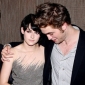 Pattinson and Stewart Get Cozy Backstage at the VMAs