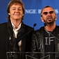 Grammys 2014: Paul McCartney and Ringo Starr Reunite for Performance