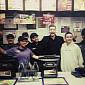 People's Choice Awards 2014: Justin Timberlake Celebrates Wins with Trip to Taco Bell