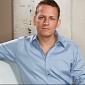 Peter Thiel Funds College Dropouts to Start Companies