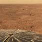 Phoenix Stands in Mars' 'Most Habitable Zone'