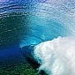 Photographer Captures Amazing Images of Waves from Inside Them
