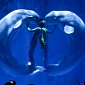 Picture of the Day: Whales Dance with Trainers at Chinese Aquarium