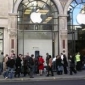 Poland Pays for Fake iPhone 3G Queues
