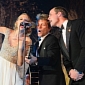 Prince William, Taylor Swift Sing “Living on a Prayer” with Jon Bon Jovi – Video
