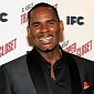 R. Kelly Compares Chris Brown to Martin Luther King, Jesus