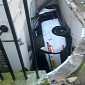 Range Rover Wedged Sideways in a Basement in London – Photo