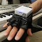 Researchers Develop Vibrating Gloves for Recovery from Paralysis