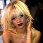 Rihanna Dyes Her Hair Blonde
