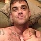 Robbie Williams and Wife Announce Second Pregnancy