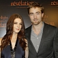 Robert Pattinson, Ashley Greene Dazzle on the Red Carpet