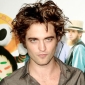 Robert Pattinson Is Engaged, Report Says