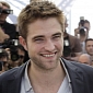 Robert Pattinson Promotes “Cosmopolis” – Video