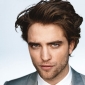 Robert Pattinson Stinks, Doesn’t Like Showers