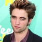 Robert Pattinson to Host Hope for Haiti Telethon