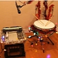 Robot Joins Scanner in Playing Season Songs [Video]