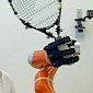Robotic Arm Can Snatch Items Hurtling Through the Air – Video