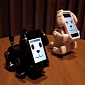 Robotic Pet Dog Has the Face of an iPhone