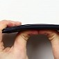 Samsung Galaxy Note 4 Bends in the Same Spot the iPhone 6 Plus Does