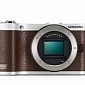 Samsung NX Achromatic Black & White Mirrroless Camera Might Arrive in 2015