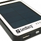 Sandberg Solar Battery Lets You Charge Your Tablet Outdoors