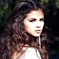 Selena Gomez Gets an Intruder in Her House, the Man Is Arrested