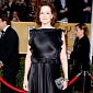 Sigourney Weaver Wore Her Dress Backwards at SAG Awards 2013, Probably
