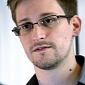 Snowden Travels Around Russia in Disguise