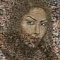 Spotlight: Stunning Portraits Are Made from Sand and Seashells Alone