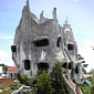 Spotlight: Vietnam's “Crazy House” Resembles Ginormous, Weird-Looking Tree