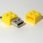 Store Up to 2 GB of Data in a Lego-Like Brick