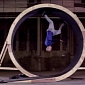 Stuntman Manages 360 Degrees Loop the Loop Run on Foot – Video