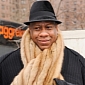 Style Arbiter Andre Leon Talley Defends Uggs: They Can Be as Chic as Heels for Women