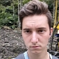 Teenager Gets Kicked in the Head by Train Mechanic While Trying to Take a Selfie – Video