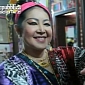 Thai Beautician Offers Natural Augmentation with Breast Slapping