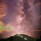 The Milky Way "Erupts" Out of Mt. Fuji in This Gorgeous Astrophoto