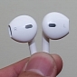 The iPhone 5 Earbuds Look Like They’re from Another Planet [Video]