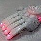 This Prosthetic Hand Has LEDs and Color Detecting Sensors – Video